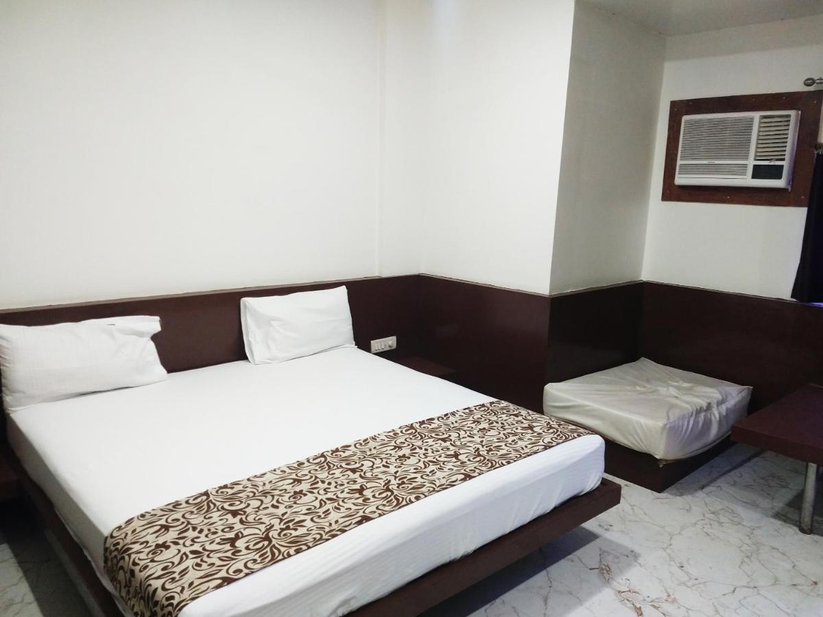Varanasi Palace Екстериор снимка