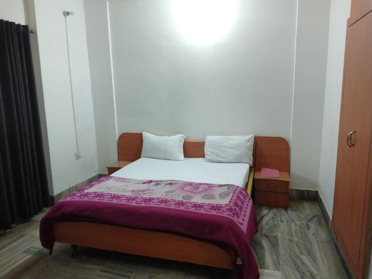 Varanasi Palace Екстериор снимка